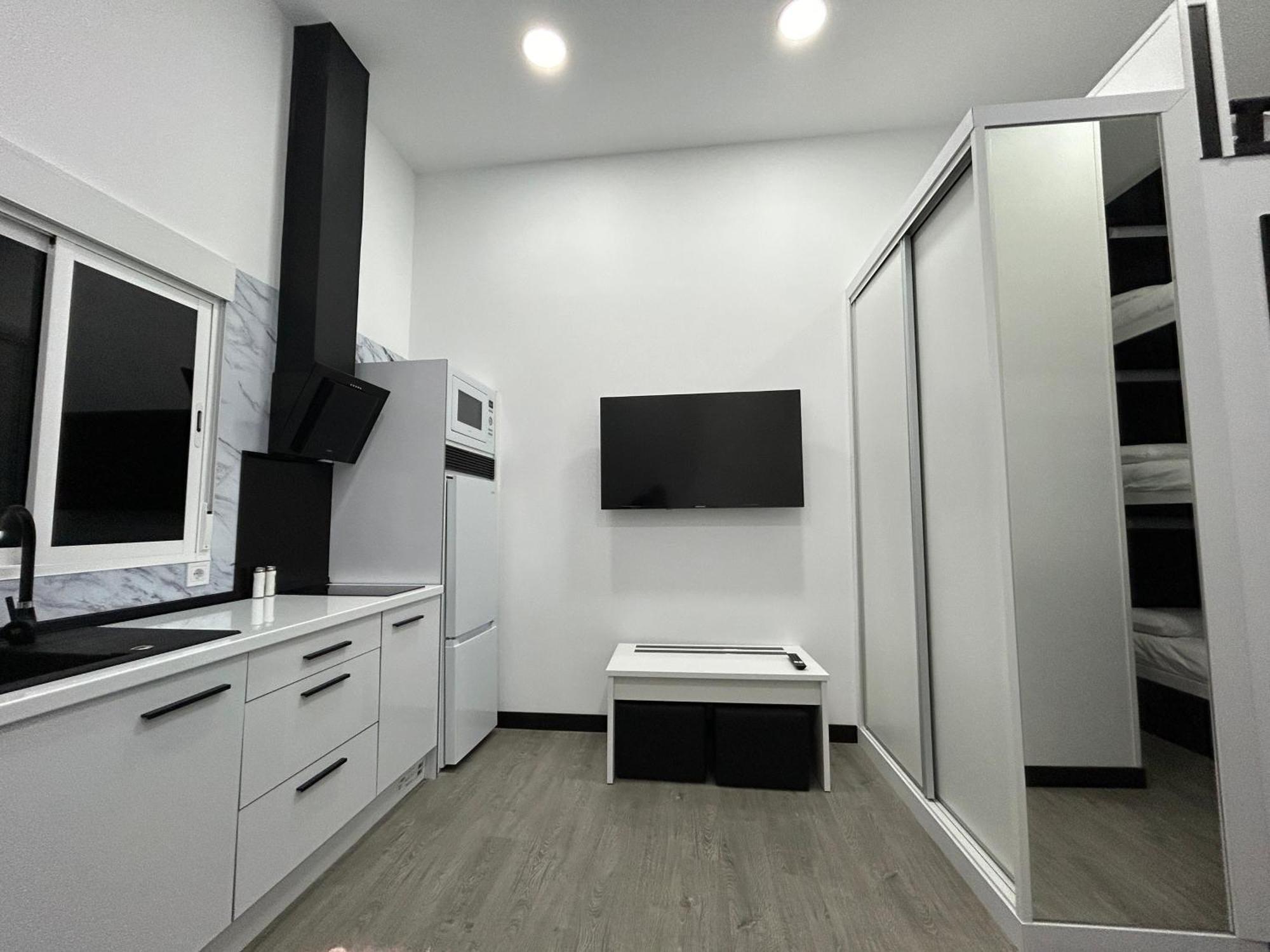 Apartament Cotrades 3 En San Blas-canillejas Madrid